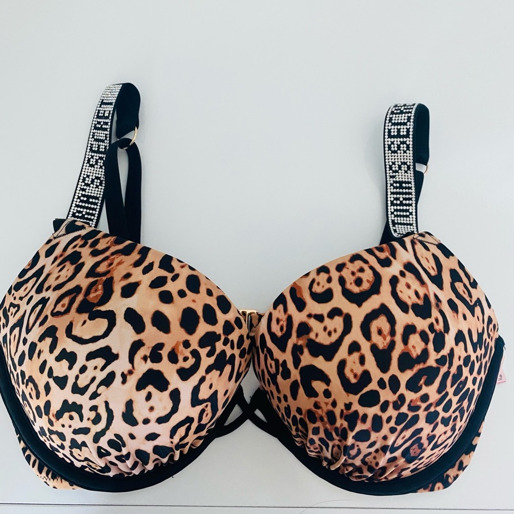 Victoria’s Secret Bombshell Cheetah bikini top 34D